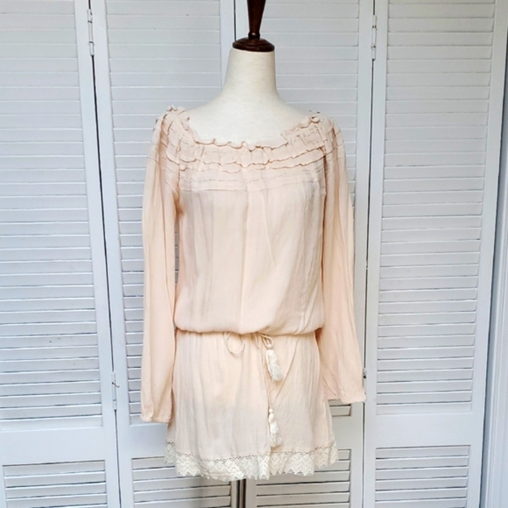 NWT Lagaci Peach Cream Mini Dress